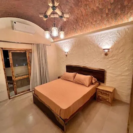 Komfortowy Apartament Na Dachu W Sercu Miasta